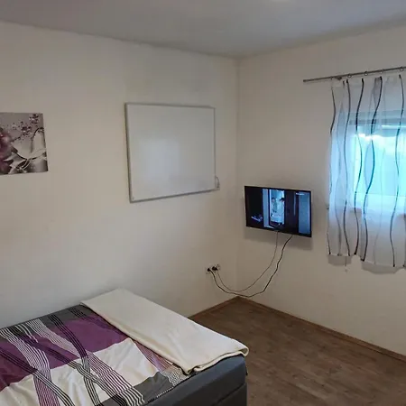 Apartment Mit 2 Schlafzimmer In
